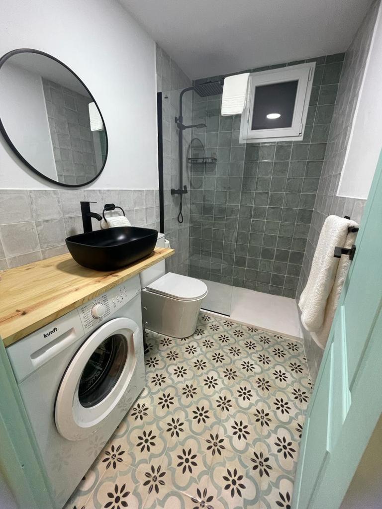 Apartamento Navegante Playa 2 *